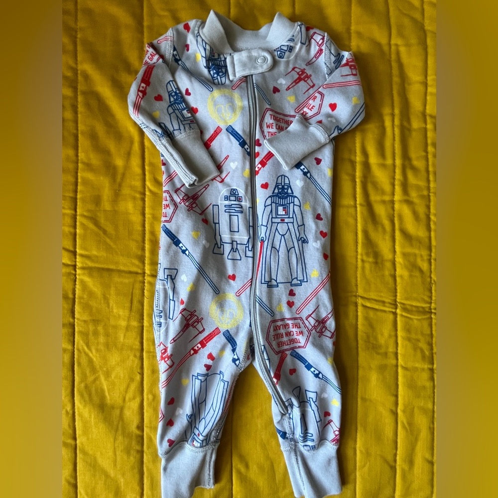 Hanna Andersson Star Wars Kids Footie pajamas 0-3 mo